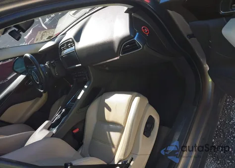 2017 Jaguar F-Pace 35T Prestige from USA, damaged, VIN SADCK2BV7HA489793